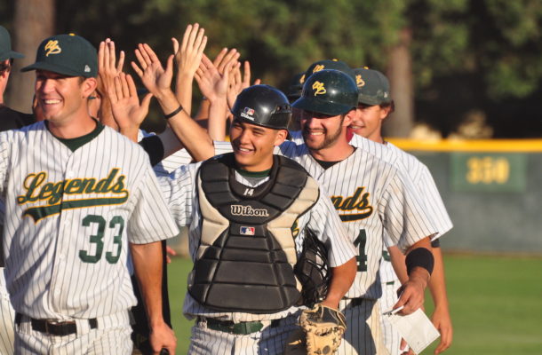 Legends Collegiate Team Return to the field in 2022 players shaking hands